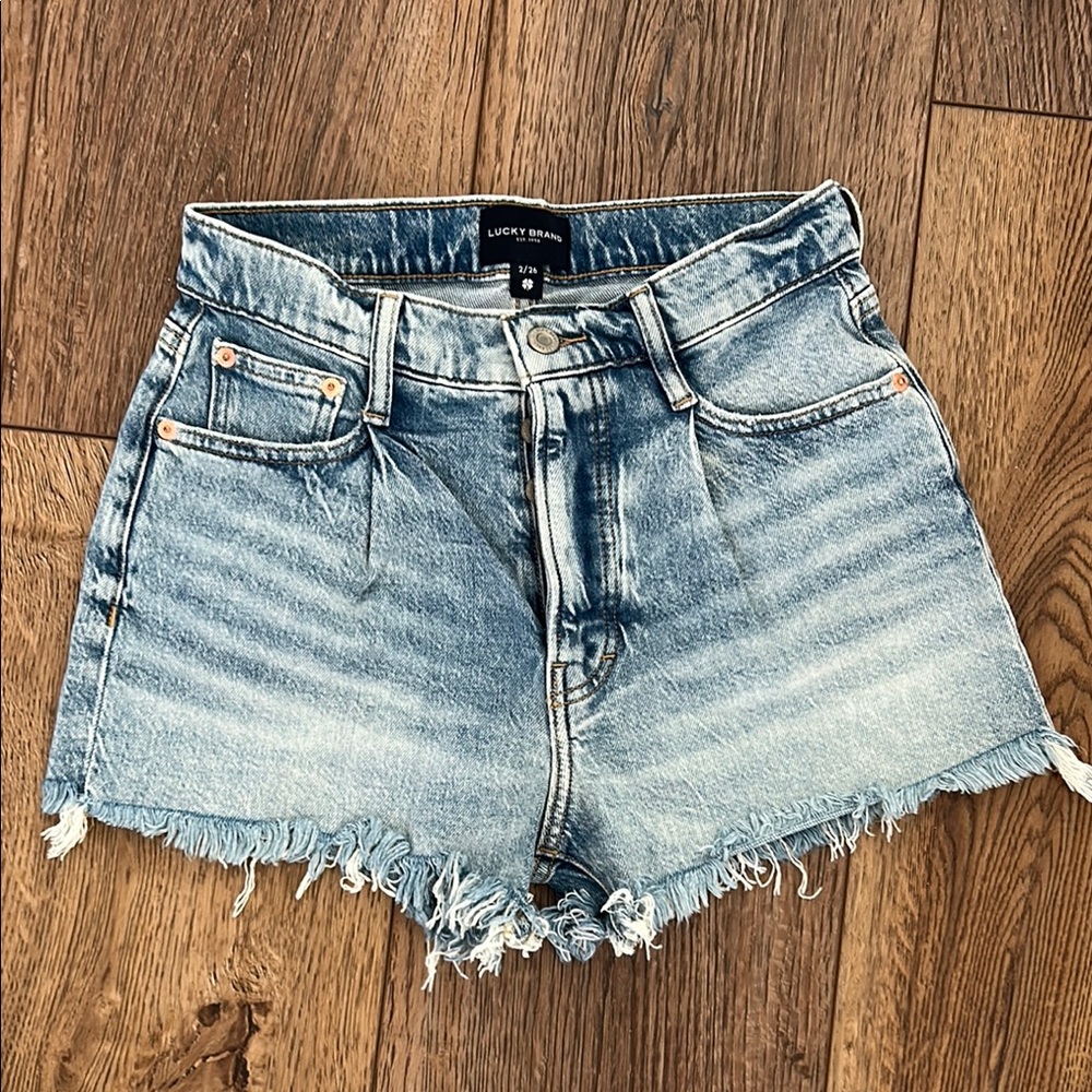 Lucky Brand Mom high Rise Women's short Denim Shorts - Blue‎ size 2/26
